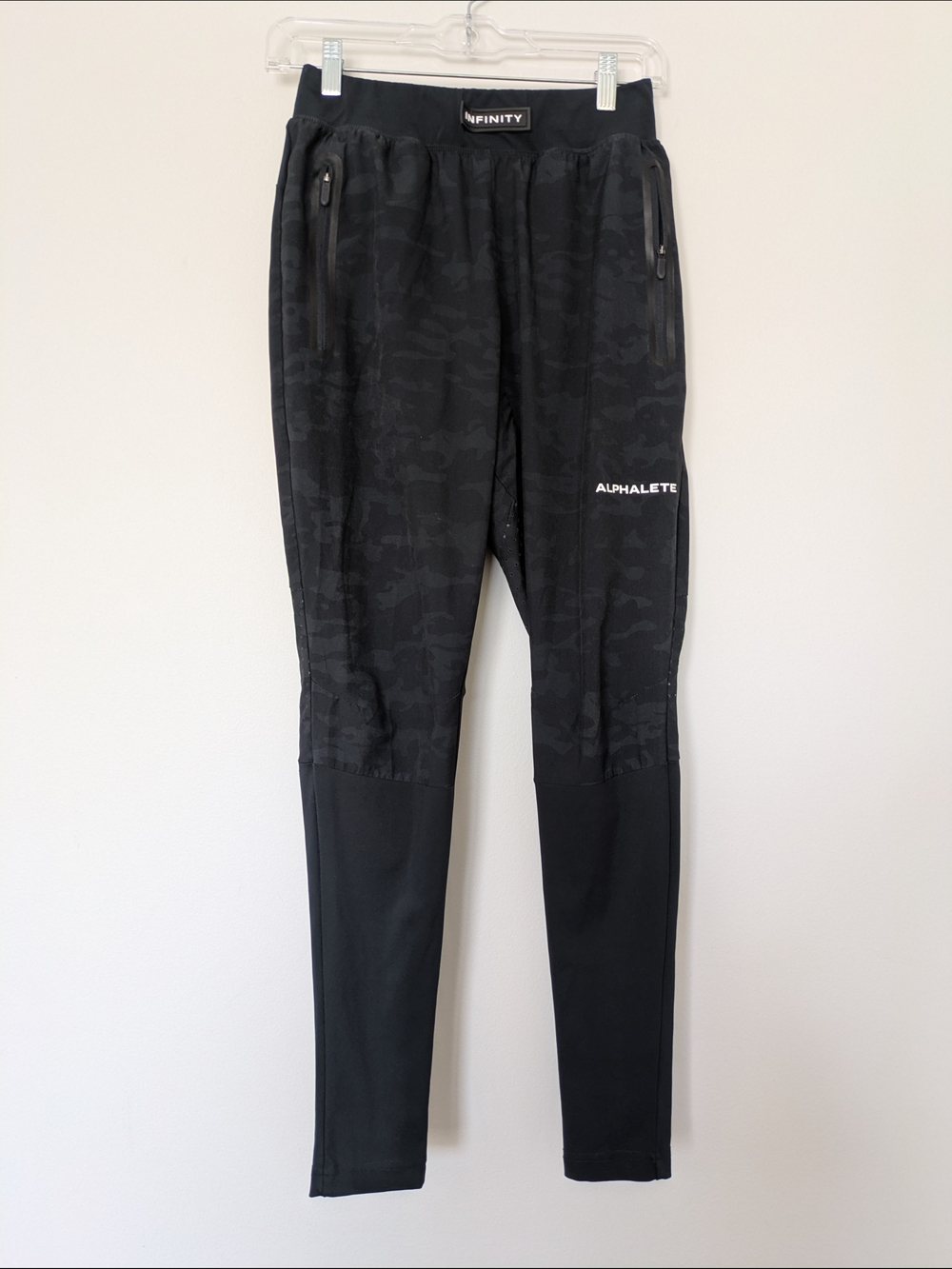 Alphalete Infinity Black Camo Joggers Sz S